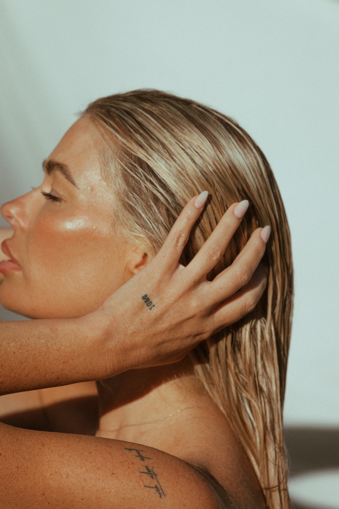 RESTORATIVE SHAMPOO