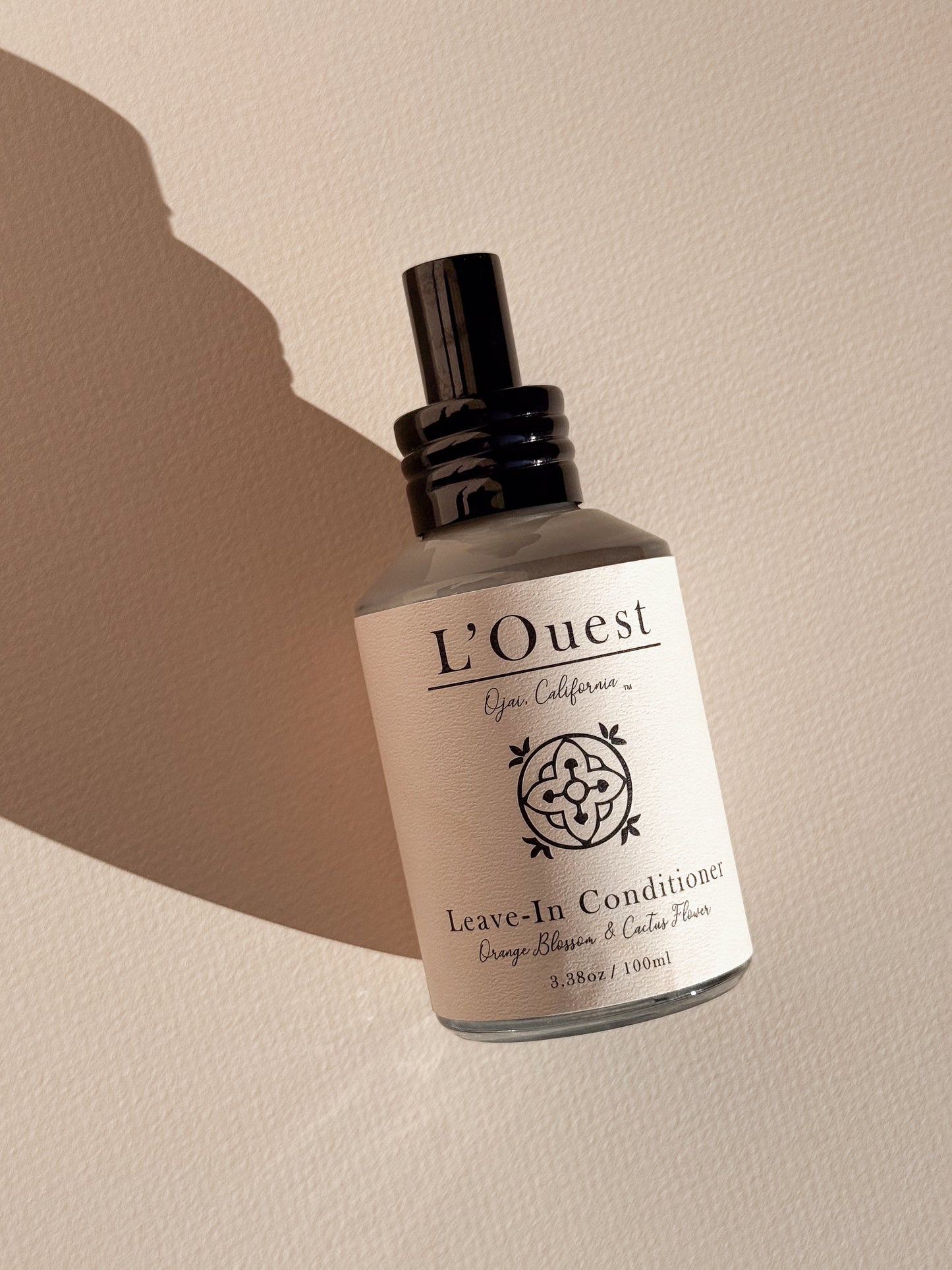 LEAVE-IN CONDITIONER